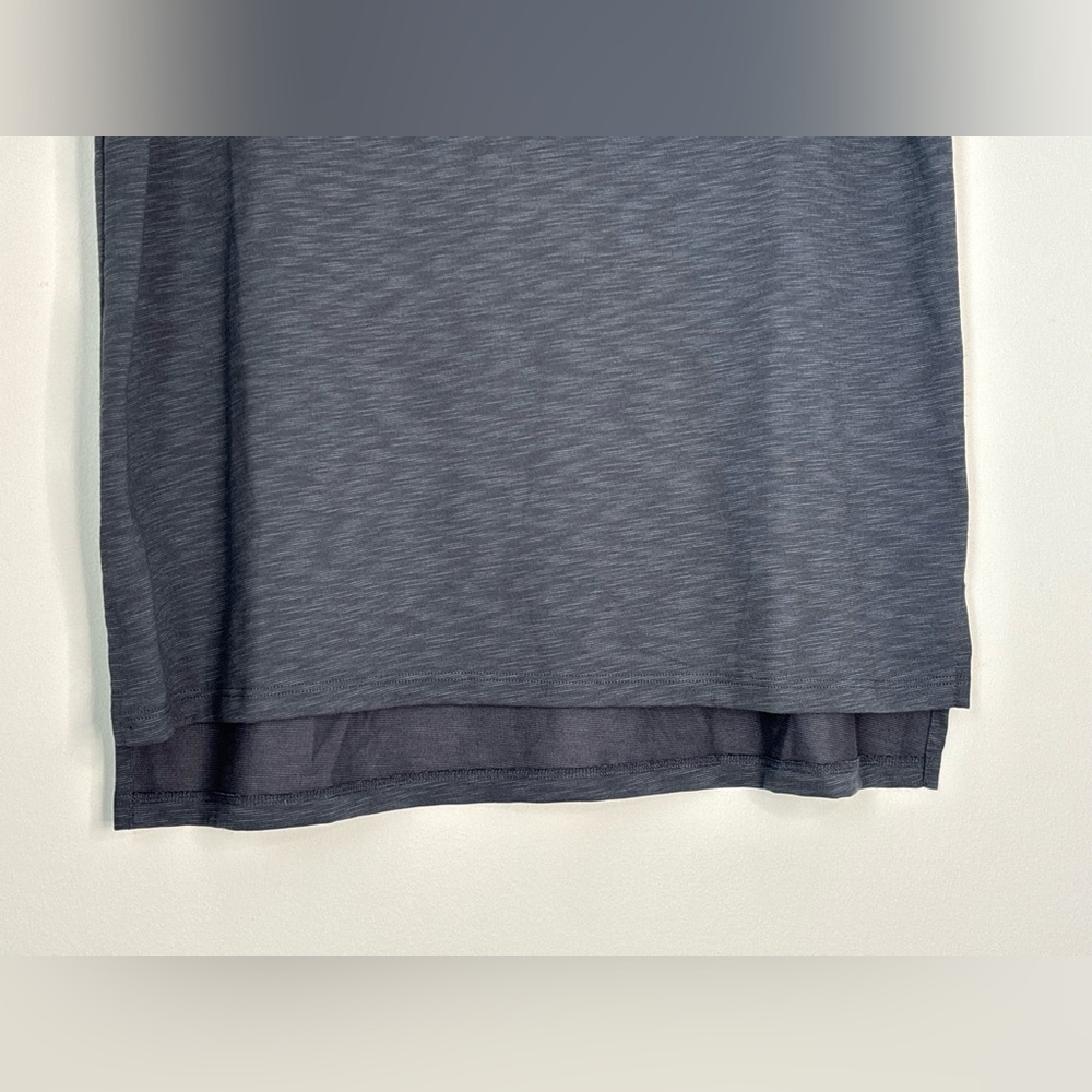 THEORY Heathered Classic Gray Basic Scoop Neck T Shirt Size Medium L47 - Picture 4 of 14